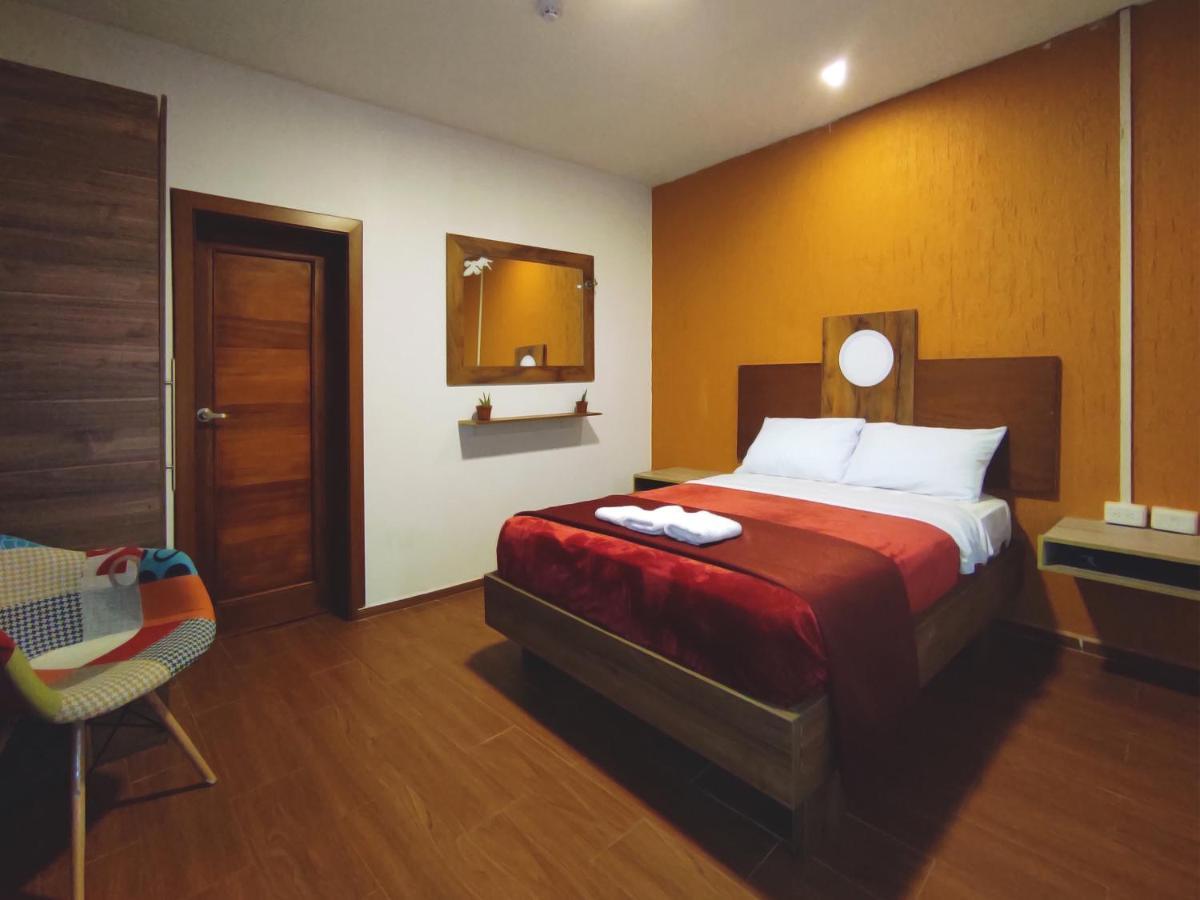Hostal Nizza Куэнка Экстерьер фото