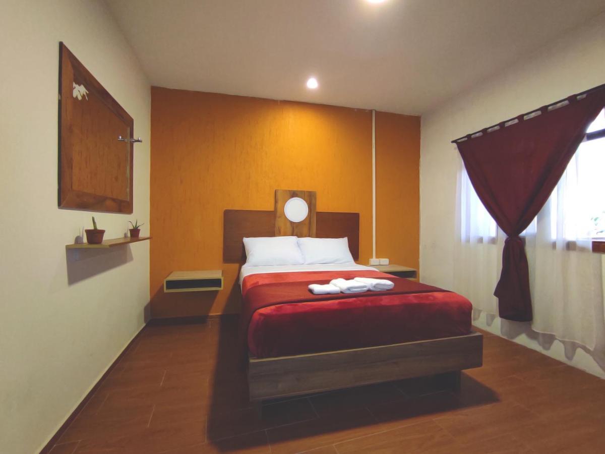 Hostal Nizza Куэнка Экстерьер фото