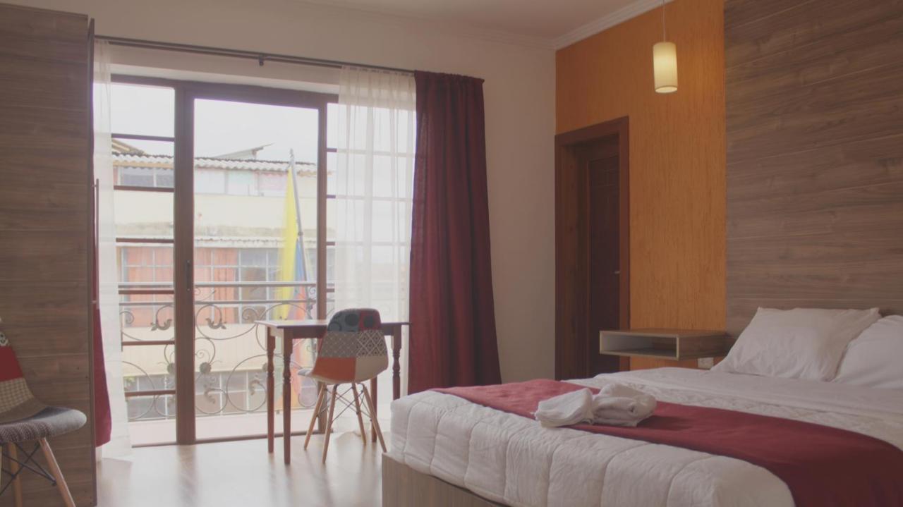 Hostal Nizza Куэнка Экстерьер фото
