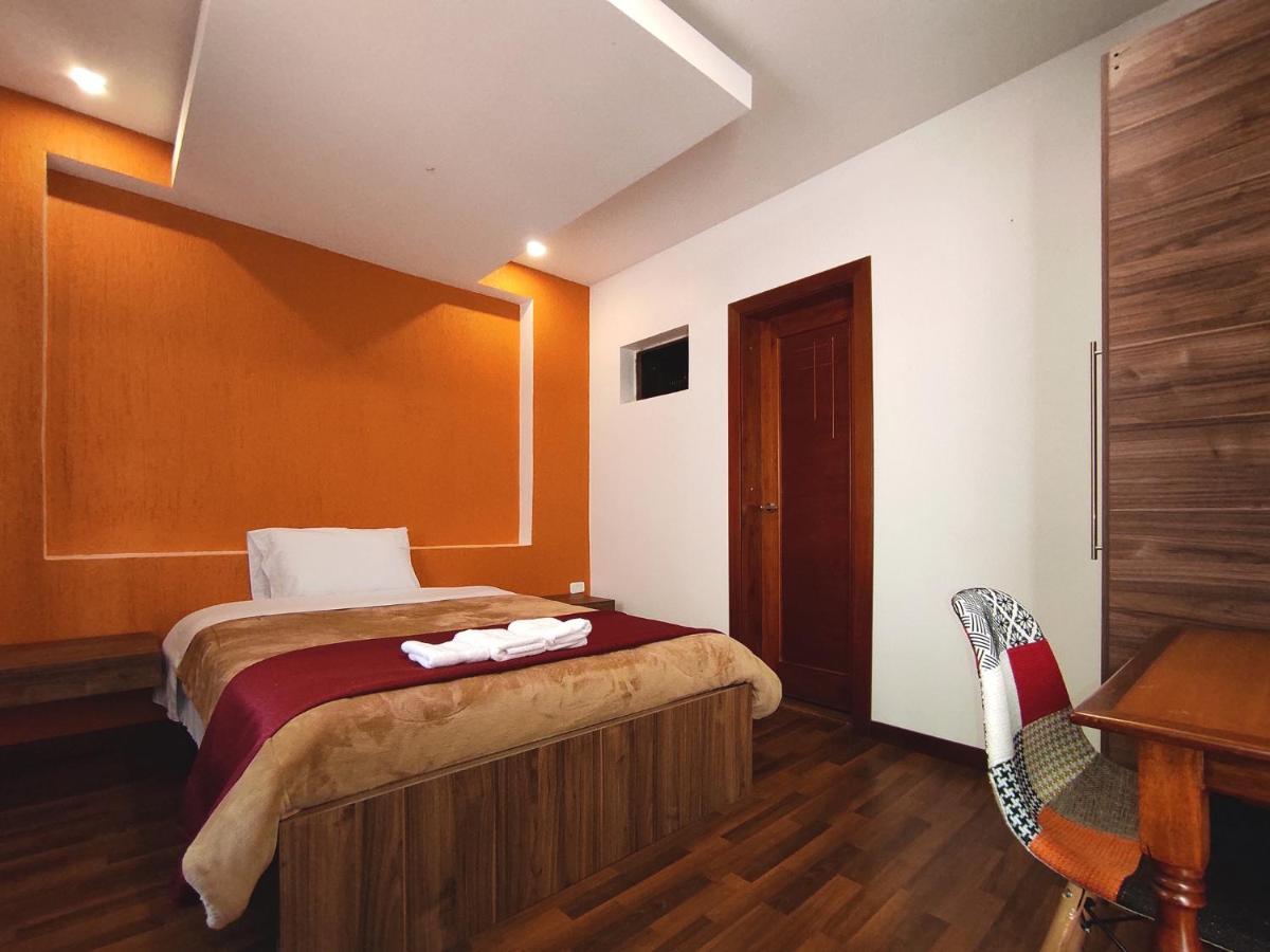 Hostal Nizza Куэнка Экстерьер фото